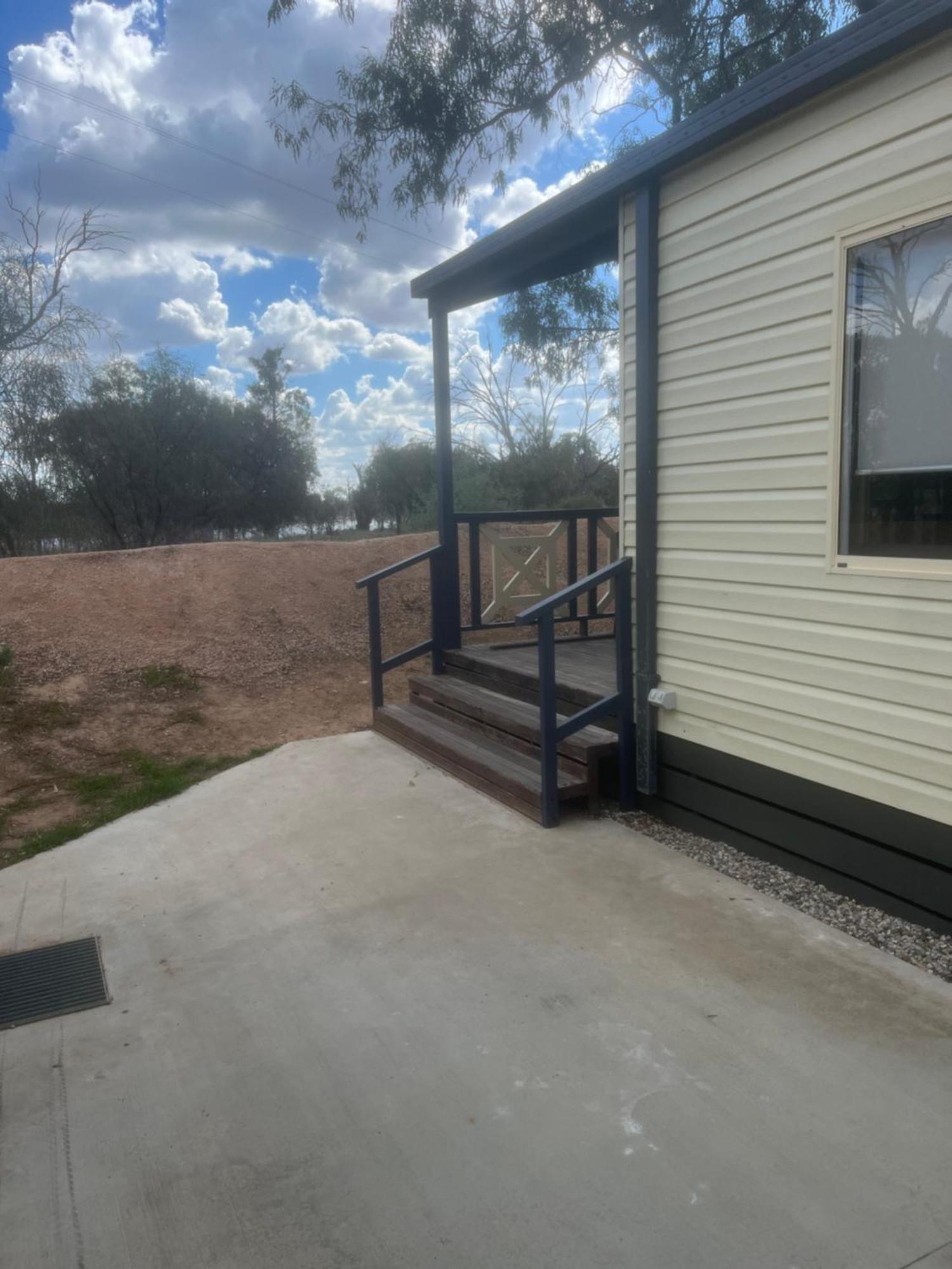 Nrma Mildura Riverside Holiday Park Экстерьер фото
