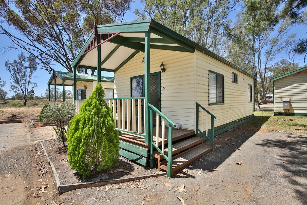 Nrma Mildura Riverside Holiday Park Экстерьер фото