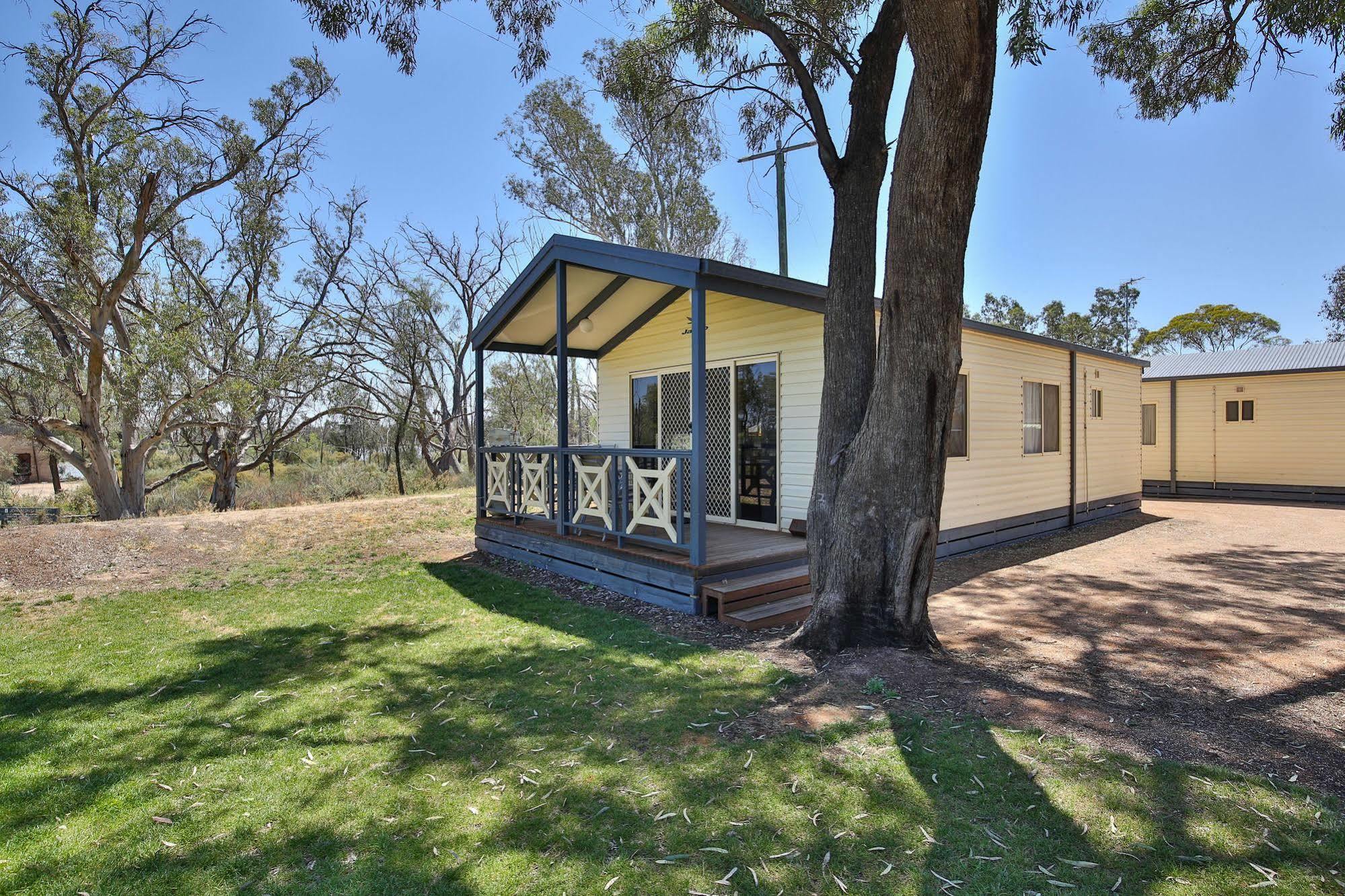 Nrma Mildura Riverside Holiday Park Экстерьер фото